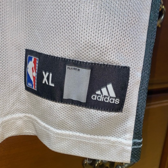 Retro Richard Jefferson Bucks Jersey. - Picture 2 of 4